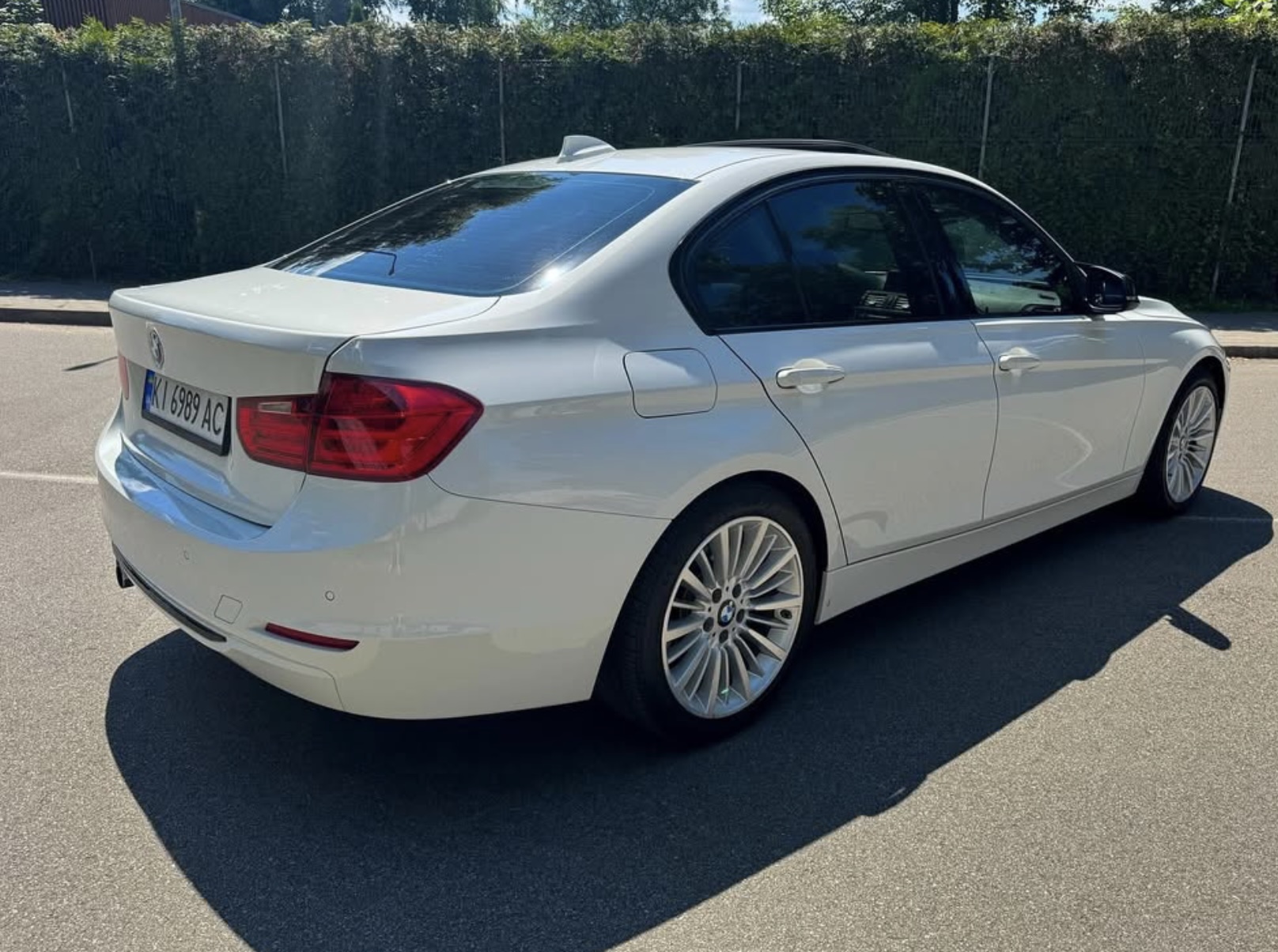BMW 328i фото 4