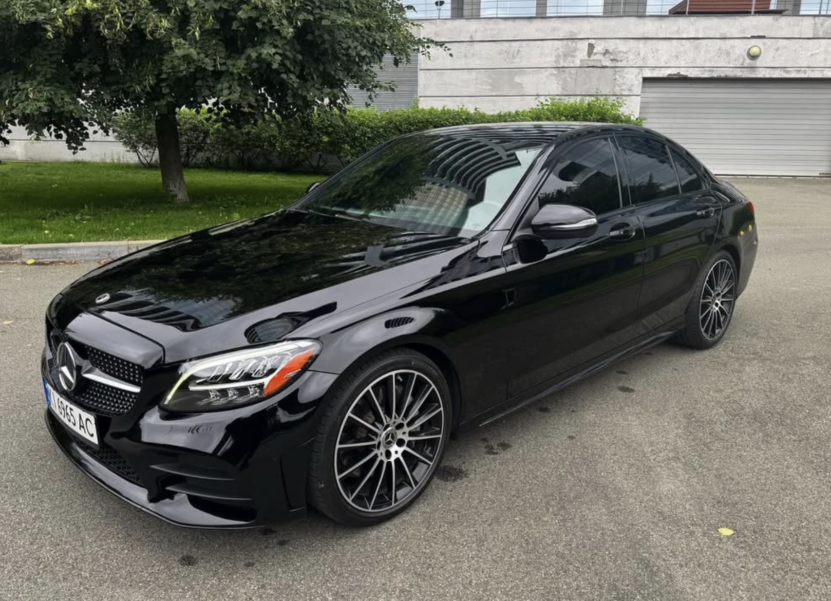 Mercedes-Benz фото 2